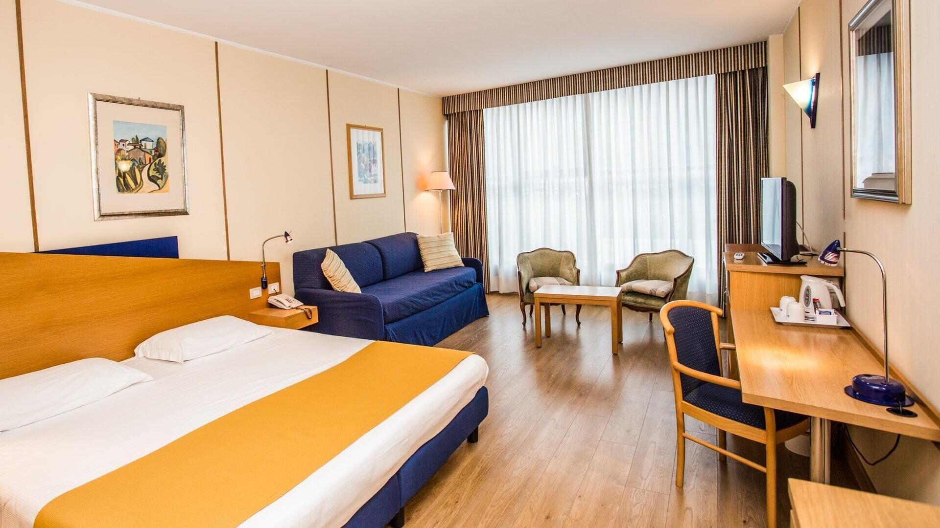 Hotel Express Aosta East Pollein Екстериор снимка