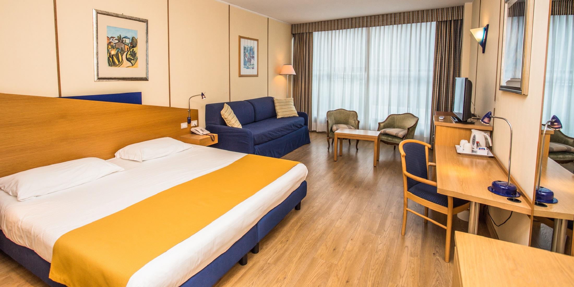 Hotel Express Aosta East Pollein Екстериор снимка