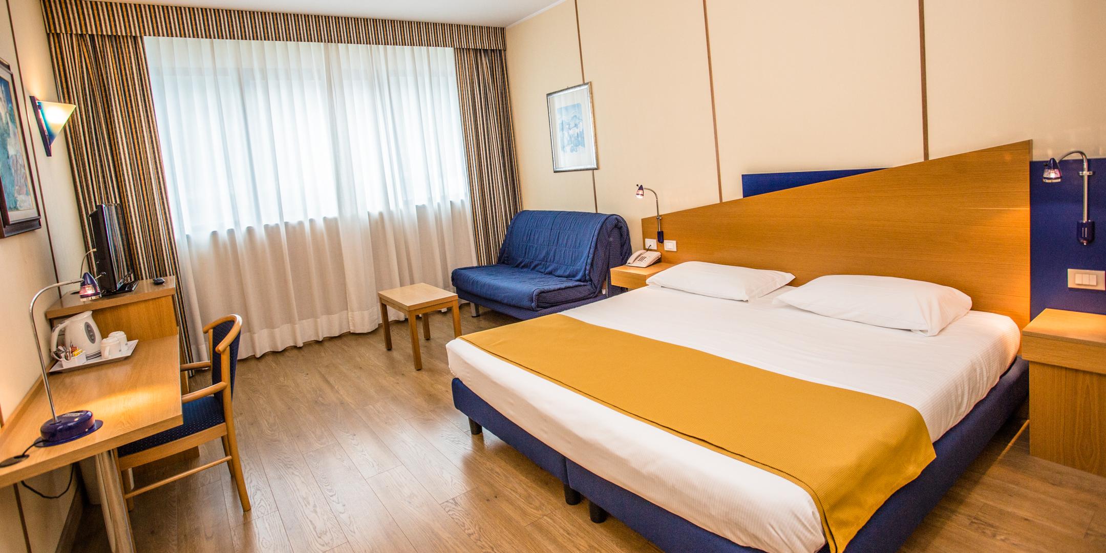 Hotel Express Aosta East Pollein Екстериор снимка
