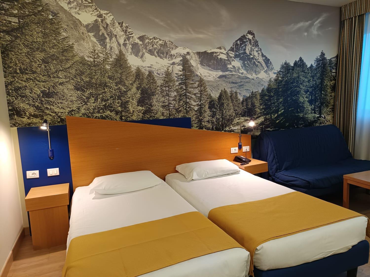 Hotel Express Aosta East Pollein Екстериор снимка