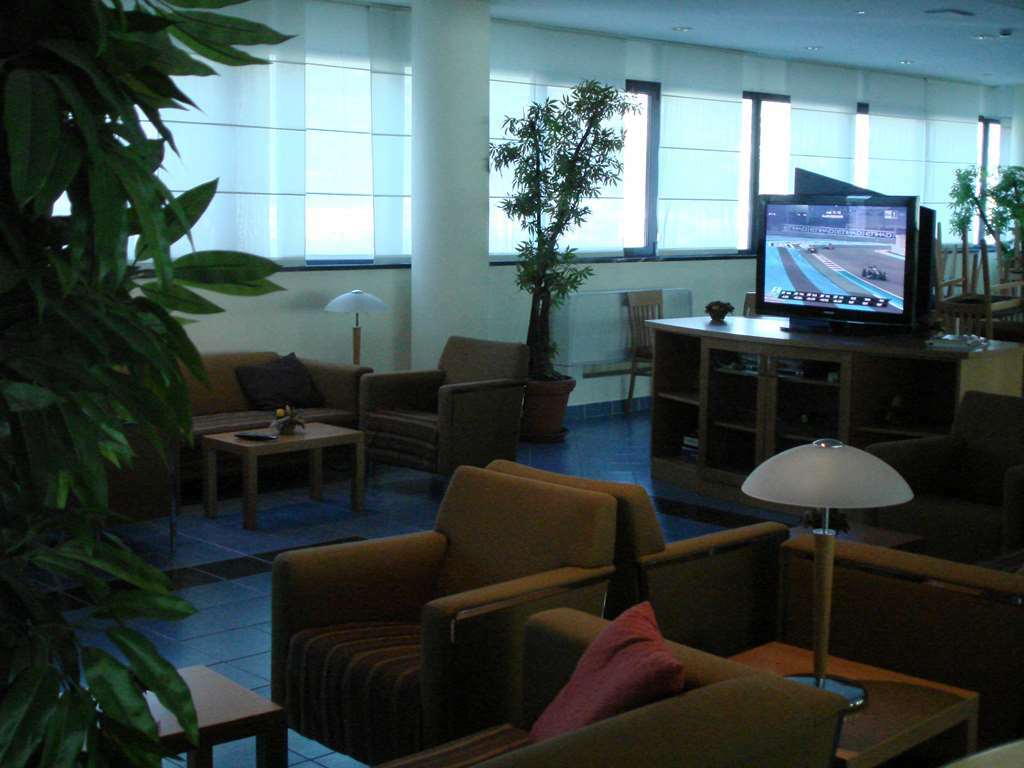Hotel Express Aosta East Pollein Съоръжения снимка